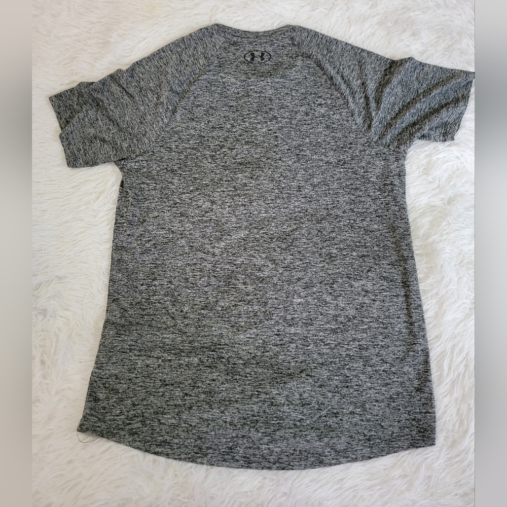 Under Armour Loose Fit Men's Heathered Black Tee Small - Picture 12 of 13